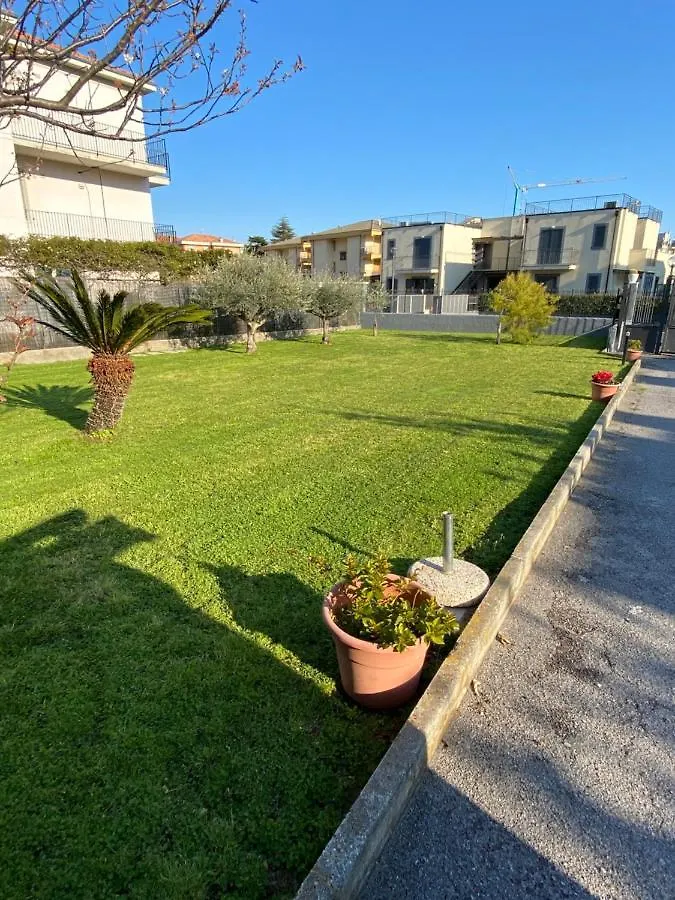 I Fiori Di Pietra Apart otel Pietra Ligure