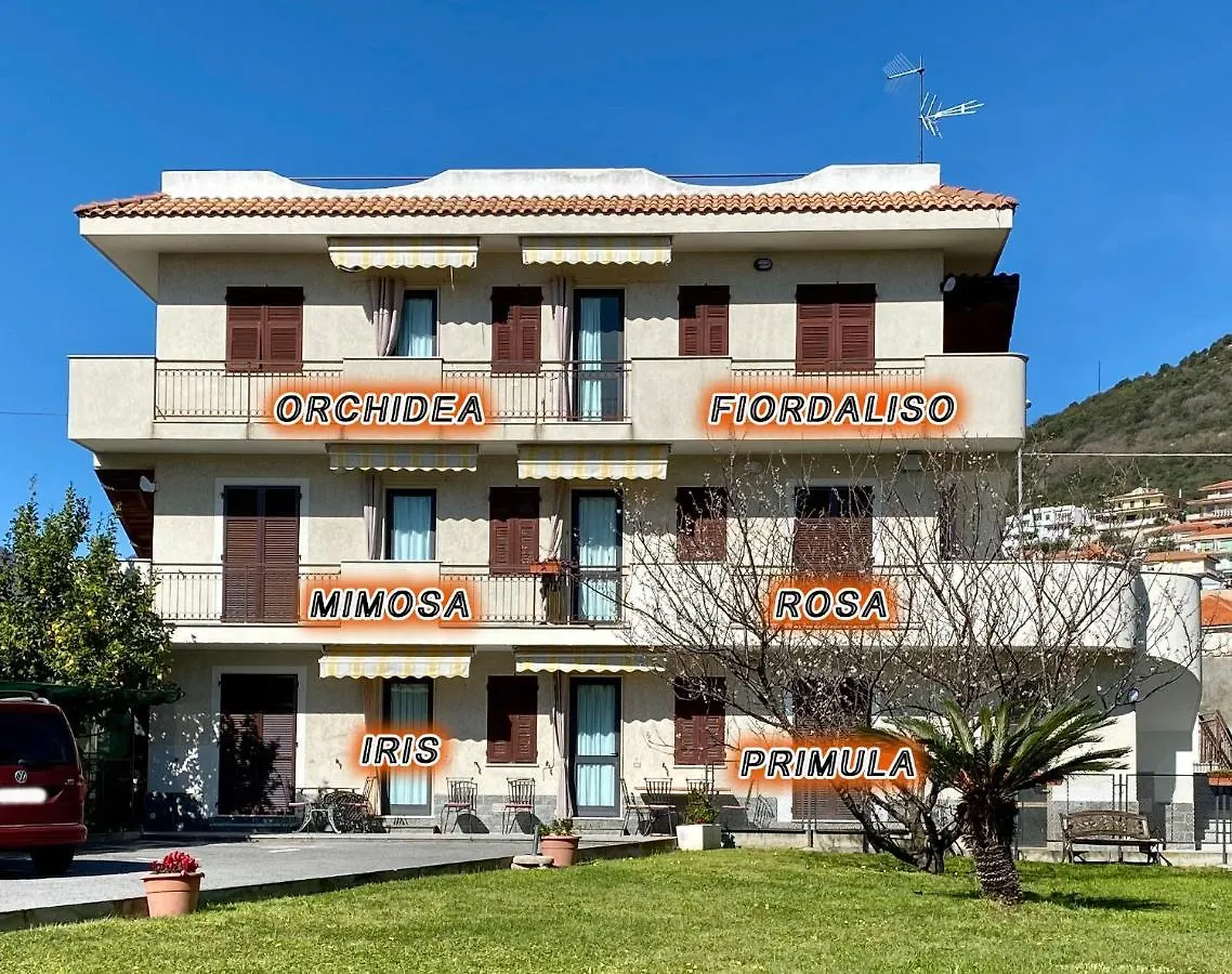 I Fiori Di Pietra Aparthotel Pietra Ligure Italy